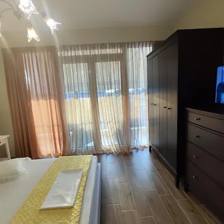 The Bright House A Two-storey Maisonette In Villa *