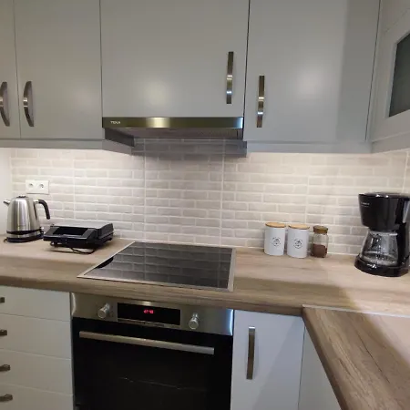 Villa The Bright House A Two-storey Maisonette In Loutraki (Corinthia)