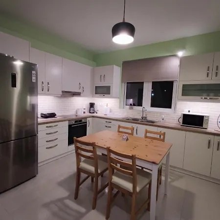 Villa The Bright House A Two-storey Maisonette In *