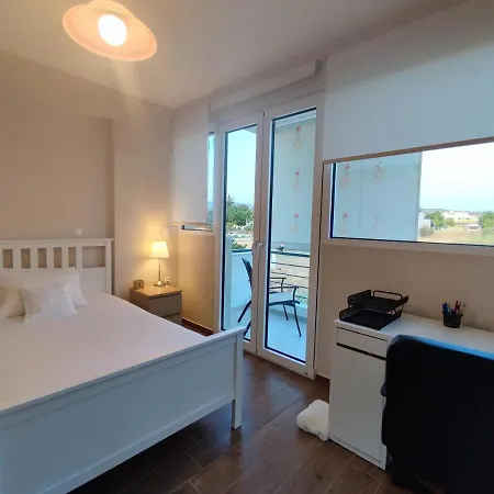 Villa The Bright House A Two-storey Maisonette In *