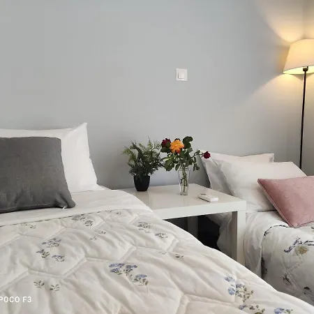 Villa The Bright House A Two-storey Maisonette In *