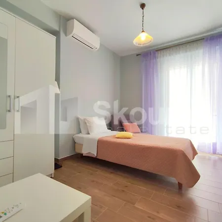 Villa The Bright House A Two-storey Maisonette In