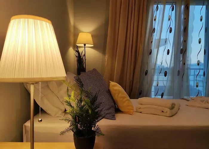 Villa The Bright House A Two-storey Maisonette In *