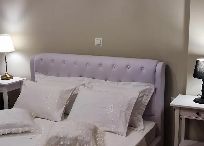 Villa The Bright House A Two-storey Maisonette In *