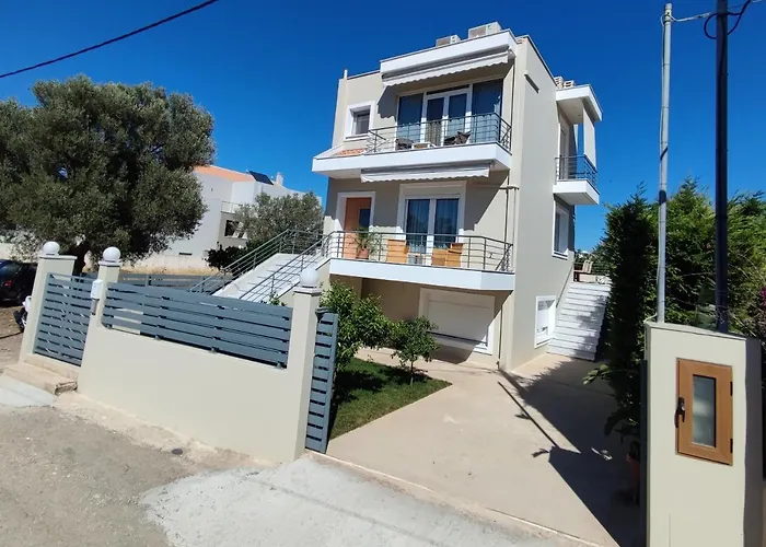 The Bright House A Two-storey Maisonette In Willa *