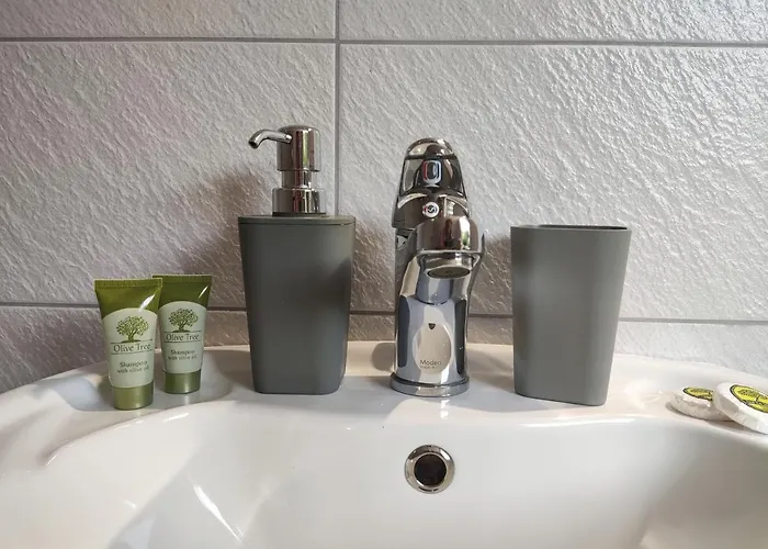 The Bright House A Two-storey Maisonette In *